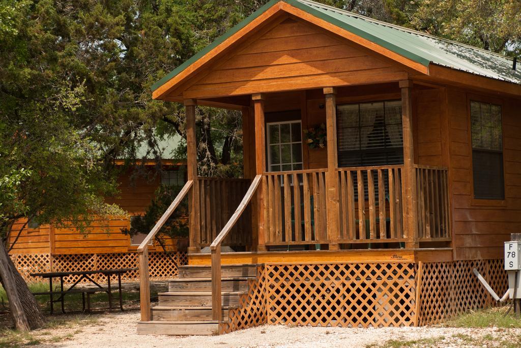 麦地那湖露营3号度假小屋假日公园 Lakehills 外观 照片