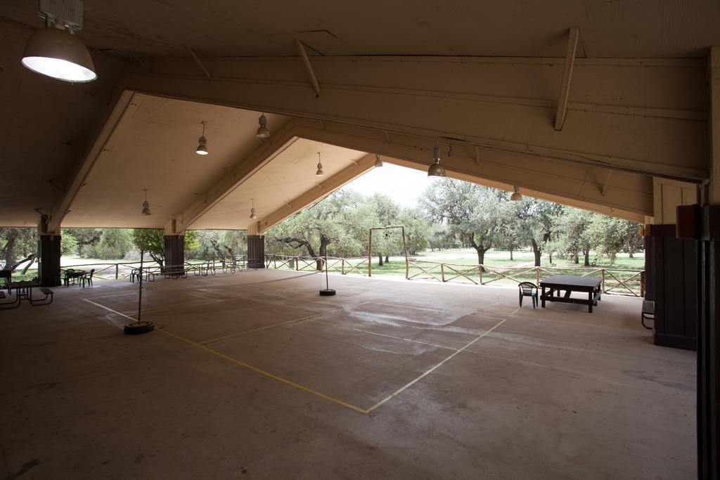 麦地那湖露营3号度假小屋假日公园 Lakehills 外观 照片